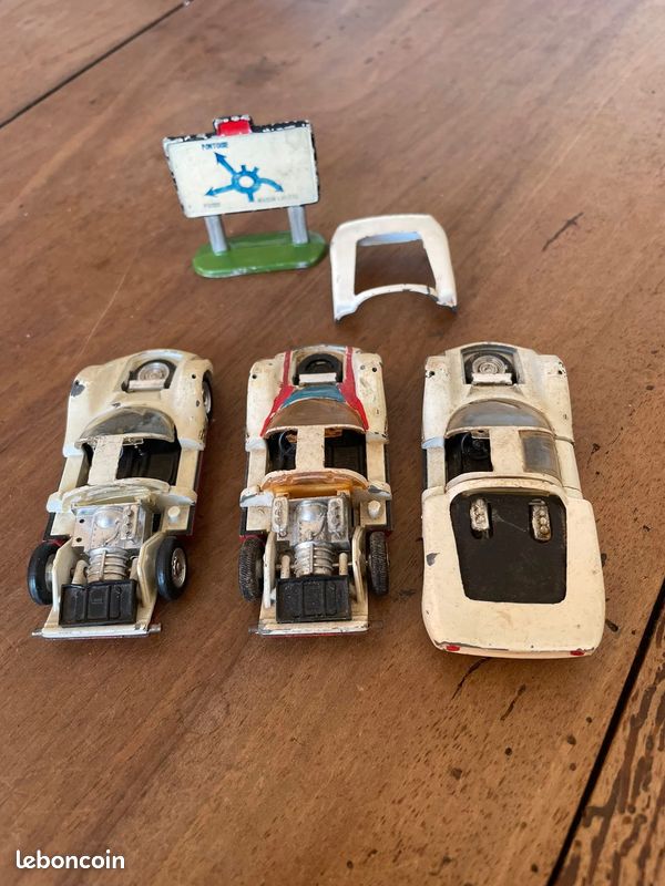 vrai Dinky toys 503 - PORSCHE CARRERA 6 - Etat A