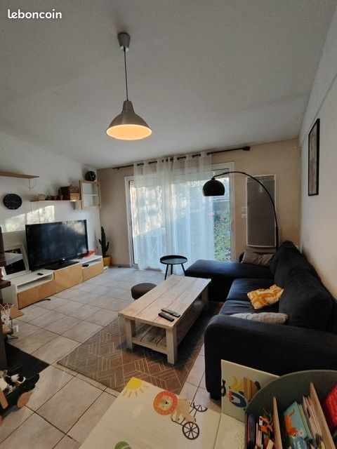 Maison 5 pièces 96 m² · à Tours · 96 m² · 1 325 €/mois