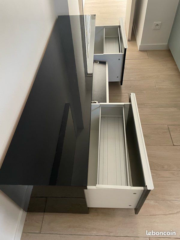 Meuble tv besta noir laqué + étagère murale (image 4)