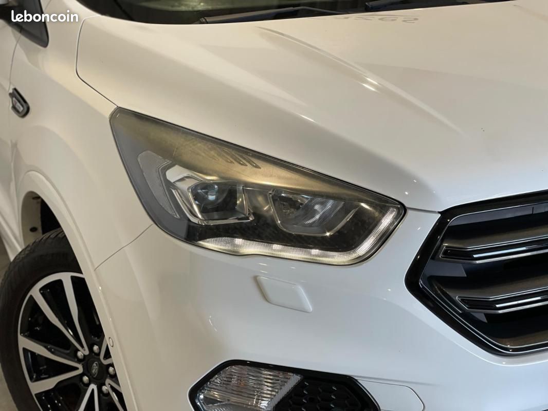 Ford Kuga 1.5 TDCi 120 S&S 4x2 BVM6 ST-Line (image 21)