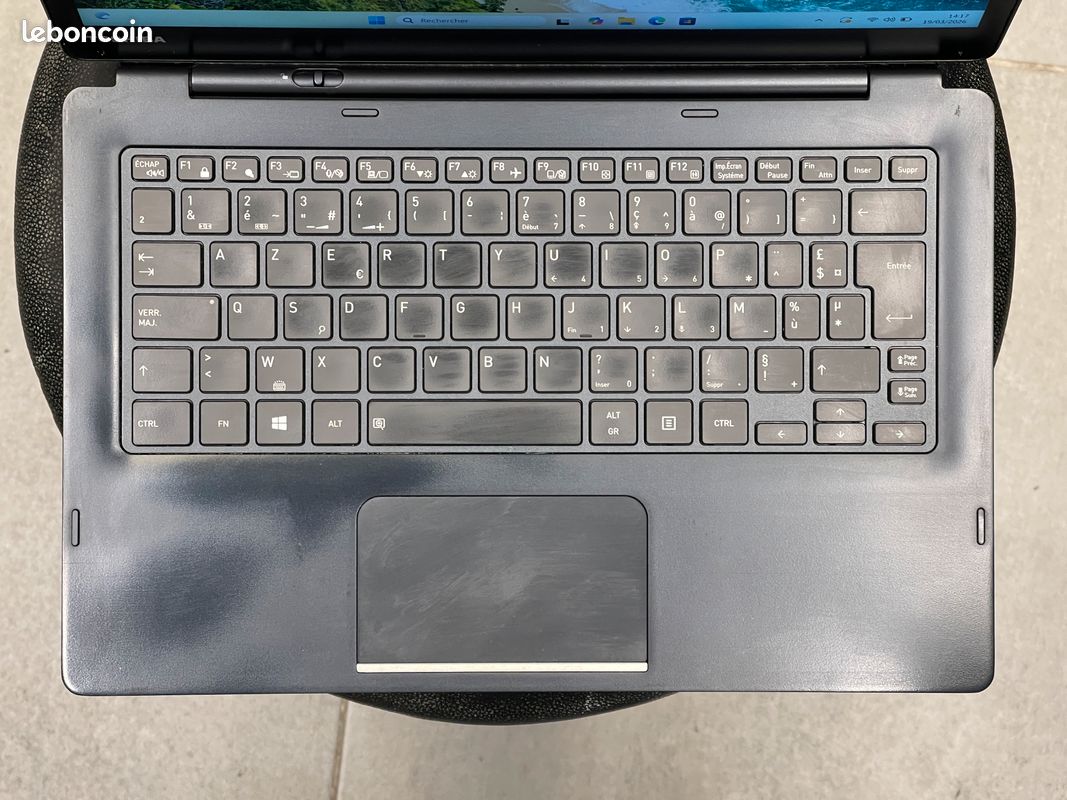 TOSHIBA Prtege X30T-E - i5 8ème 16Go 256Go 13" Tactile Clavier FR détachable W11 Pro - Ref P02615 (image 2)