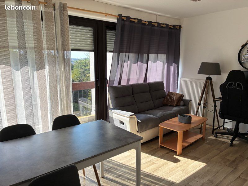 Appartement 2 pièces 40 m² · à Saintes · 40 m² · 580 €/mois