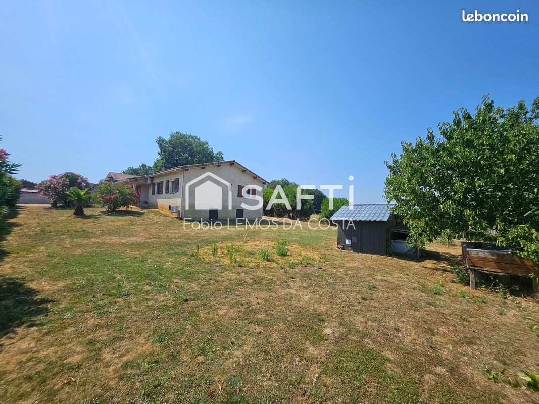 Villa 5 pièces 145 m² (image 2)