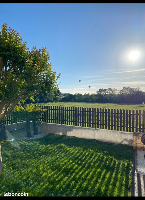 Maison 10 pièces 210 m² · à Saintes · 210 m² · 420 000 €