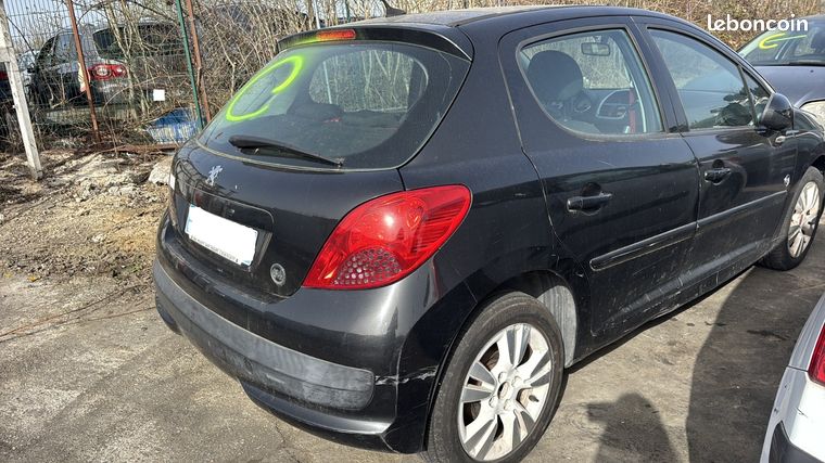 Pare-choc Arrière Pour Peugeot 207/207+ (WA/WC) 5 Portes - Pièce D'occasion En état De Marche