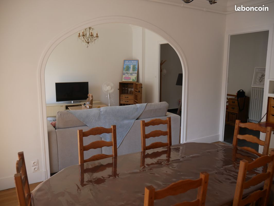 Appartement 3 pièces 100 m² · à Chambéry · 100 m² · 1 500 €/mois