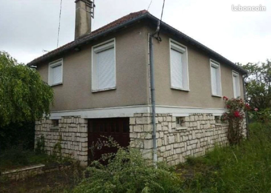 Maison 4 pièces 83 m² · à Issoudun · 83 m² · 72 000 €