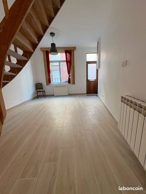 Maison 4 pièces 100 m² · à Saint-André-lez-Lille · 100 m² · 1 200 €/mois
