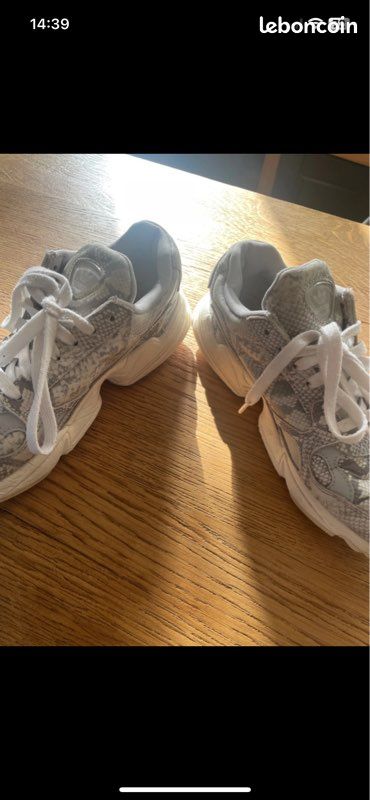 Adidas femme T40 (image 2)