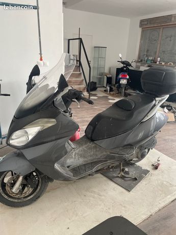 Pièces Carrosserie Aprilia Atlantic 125 Cc — Ailes, Garde-boue, Occasion