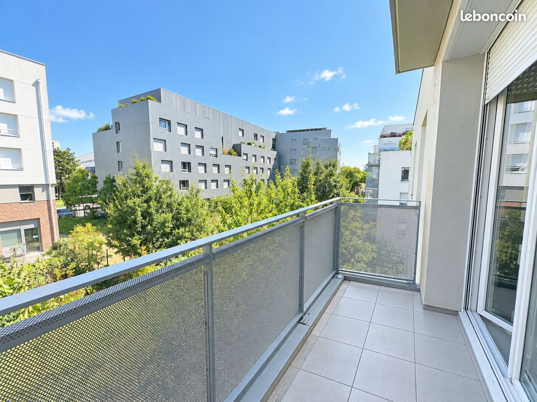 Appartement 1 pièce 31 m² · à Saint-Priest · 31 m² · 787 €/mois