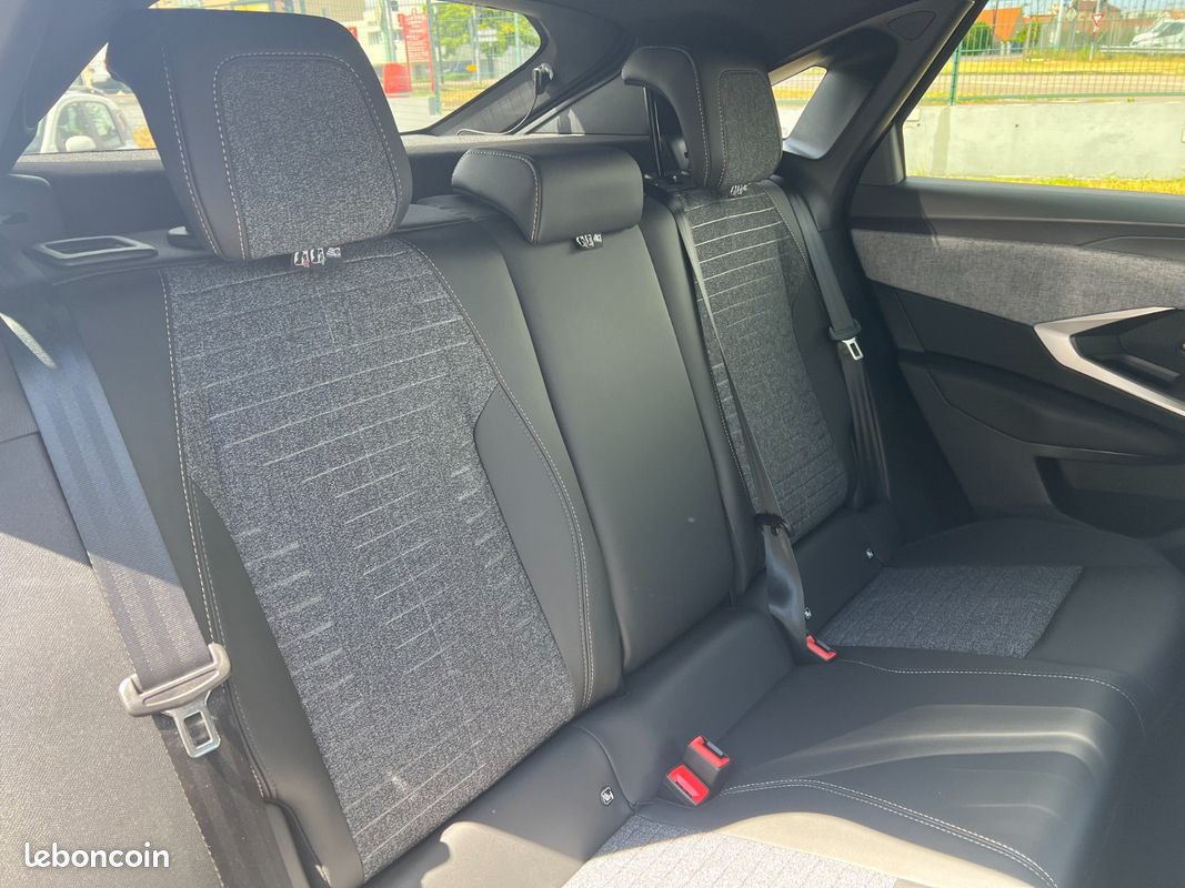 Peugeot 3008 1.2 hybrid 145 e-dcs6 allure (image 10)