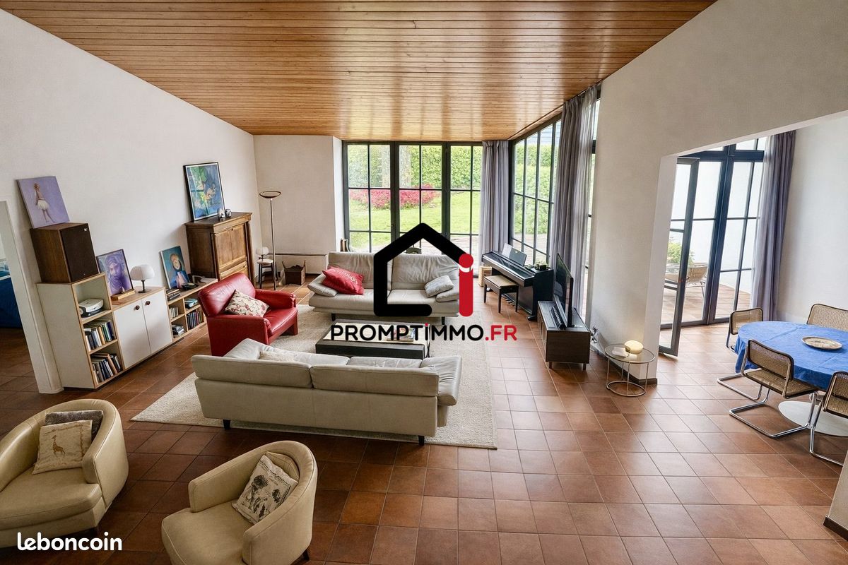 Maison 7 pièces 165 m² · à Mérignac · 165 m² · 650 000 €