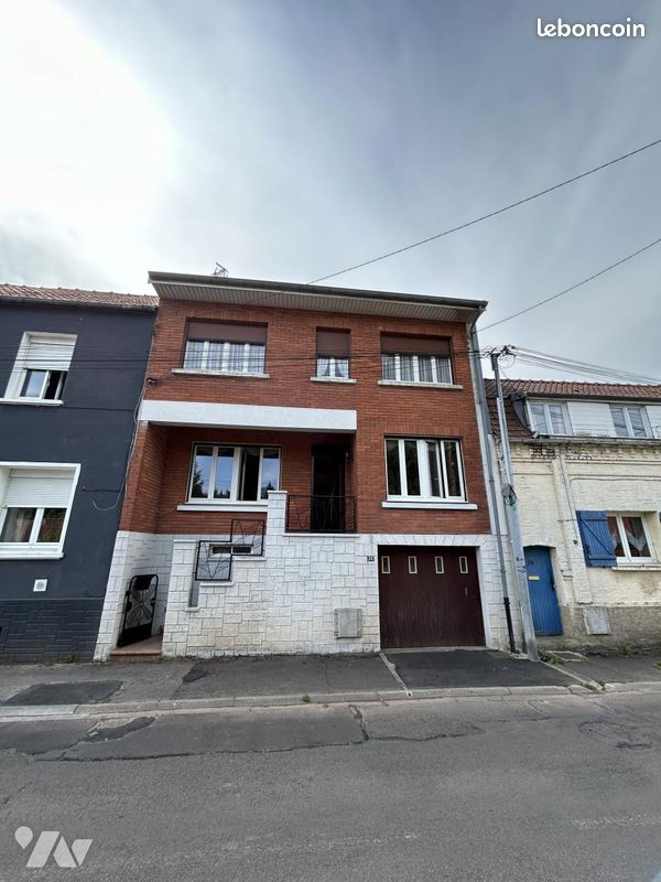 Maison 5 pièces 90 m² · à Divion · 90 m² · 127 000 €