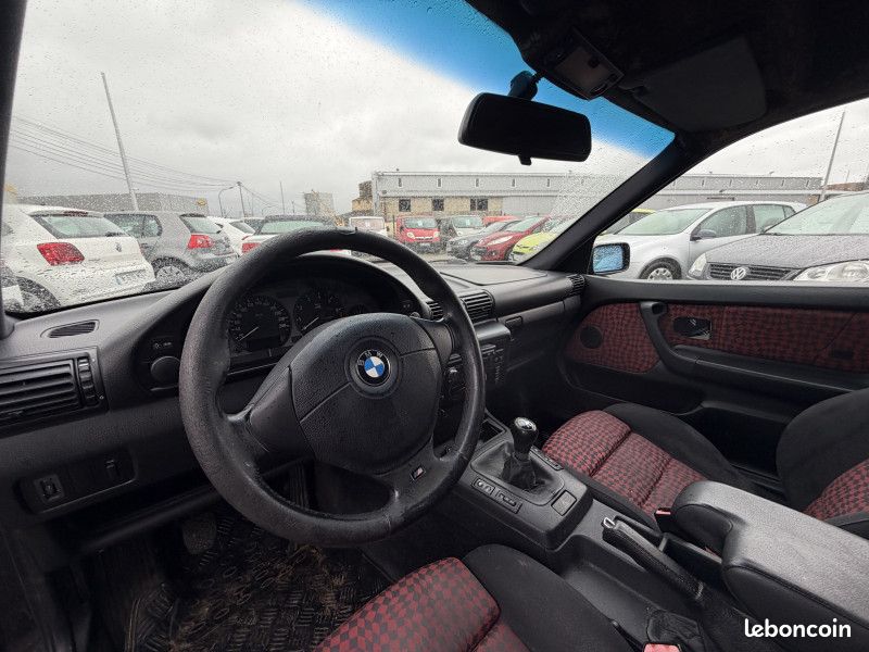 Bmw SERIE 3 (E36) 323 TI PACK M COMPACT (image 11)