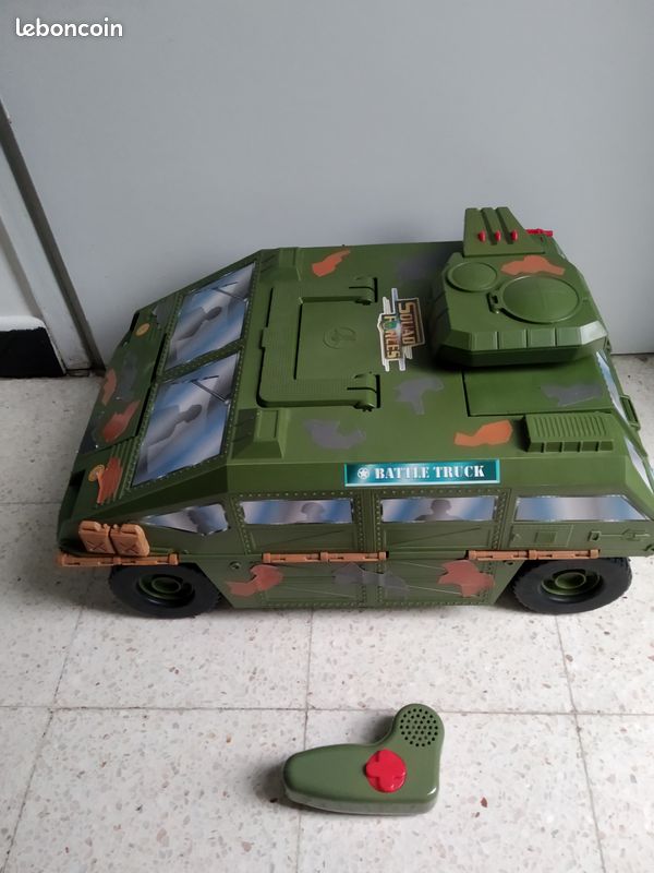 Tank majorette (image 1)