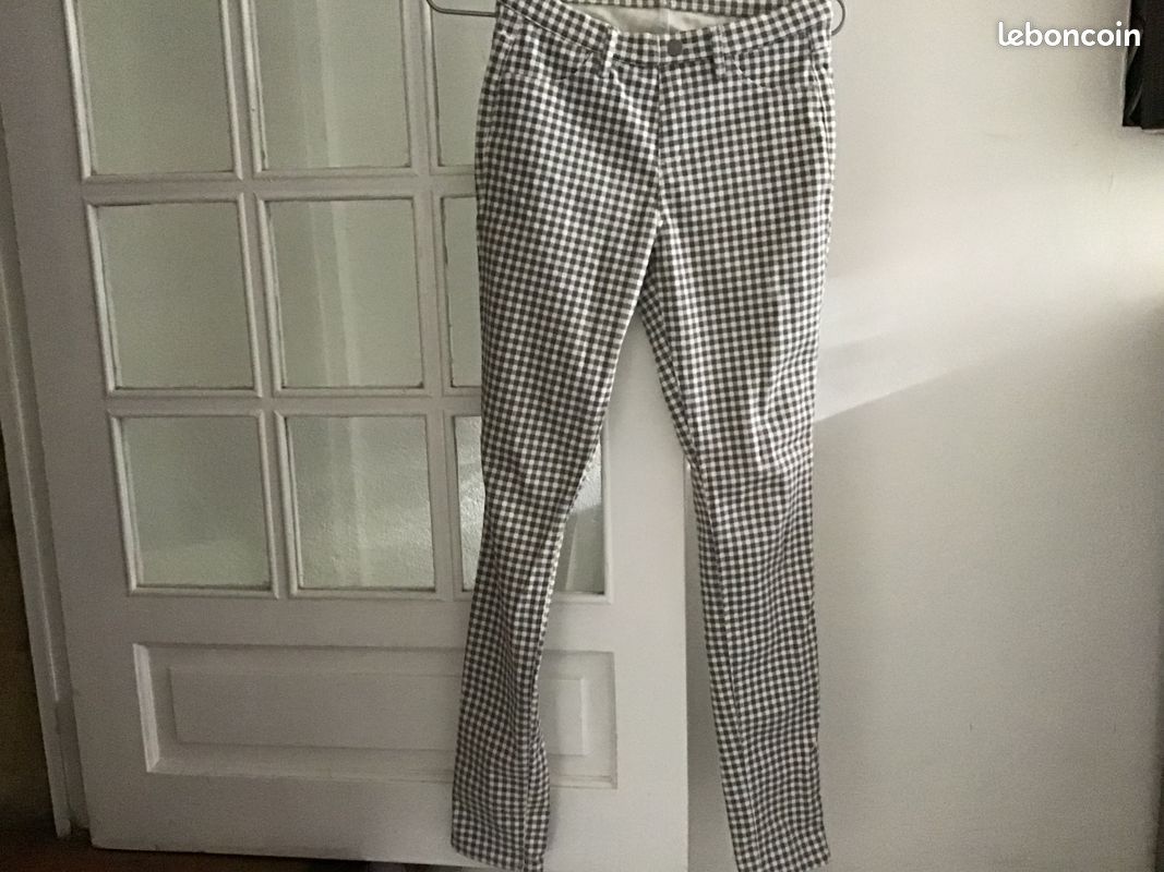 Pantalon legging UNIQLO (image 1)