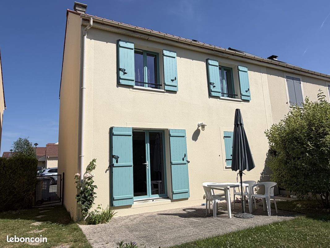 Maison 5 pièces 94 m² · à Plaisir · 94 m² · 389 000 €