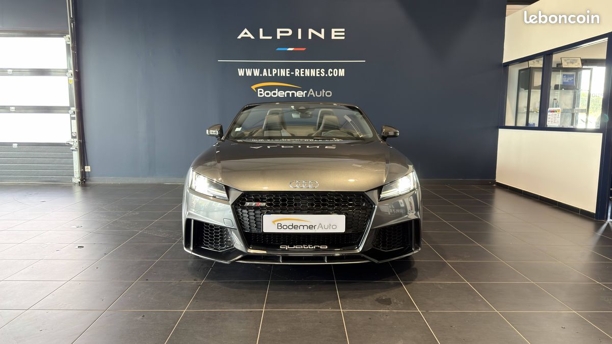 AUDI TT RS Roadster 2.5 TFSI 400 S tronic 7 Quattro (image 4)