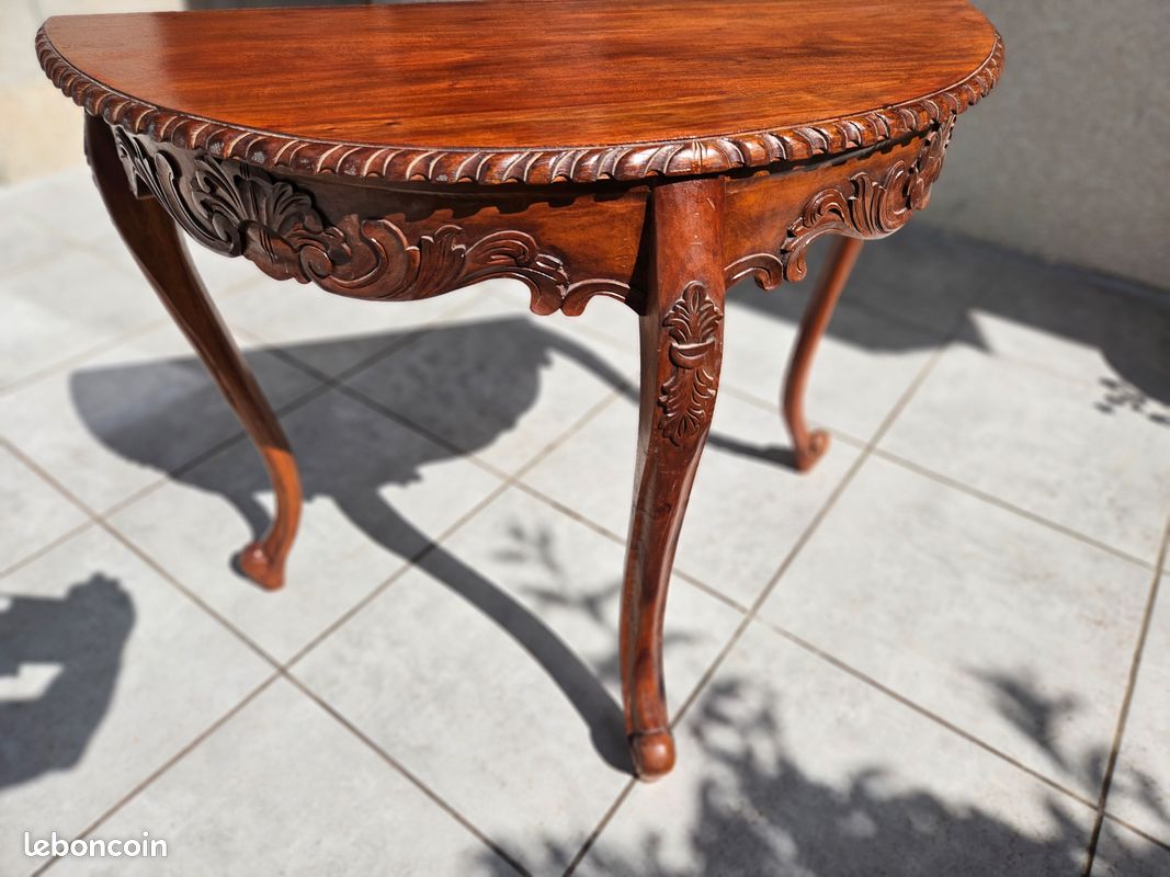 Console en bois exotique (image 1)