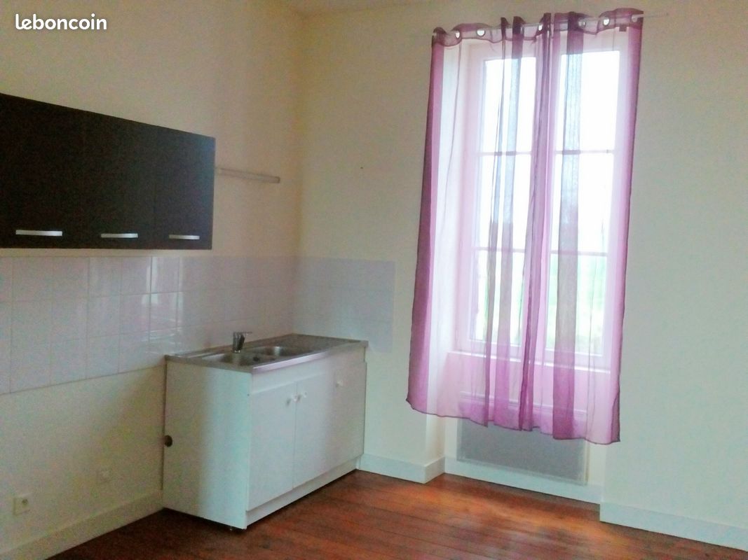 Appartement 3 pièces 76 m2 - Ranton 86200 (image principale 0)