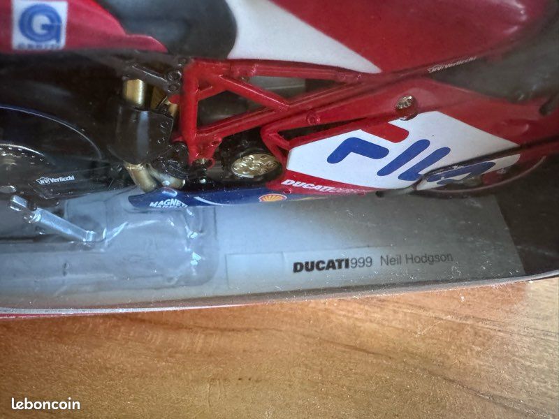 NewRay Ducati 999 Neil Hodgson (image 2)