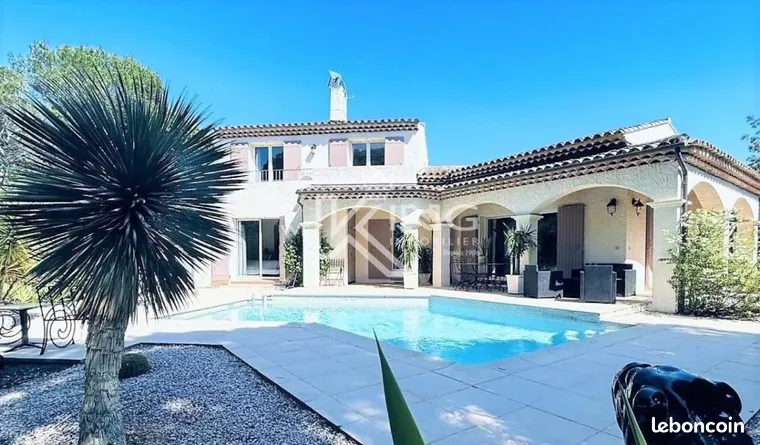 Vente maison Saint Raphaël (83) : 330 annonces immobilières à Saint