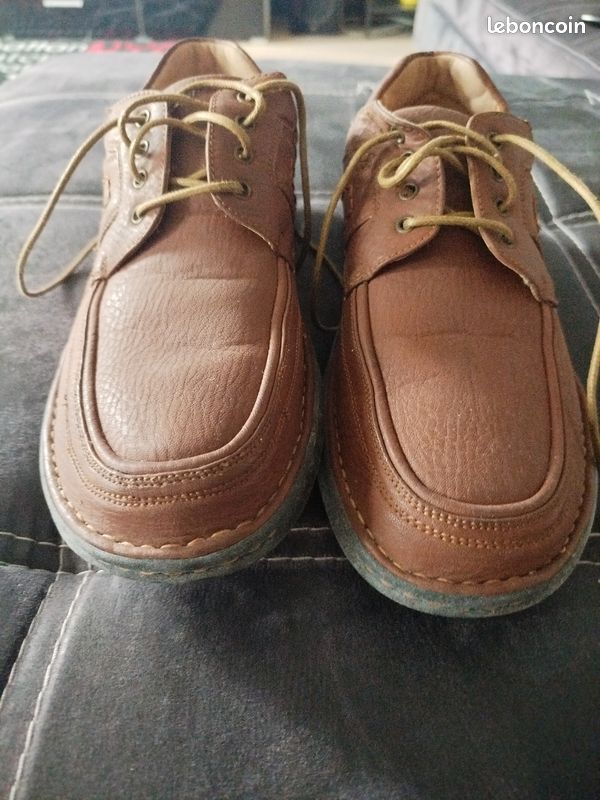 Derbies En Cuir Marron Pour Homme - Taille 41 EU (7 UK) - Lacets - Occasion Très Bon état
