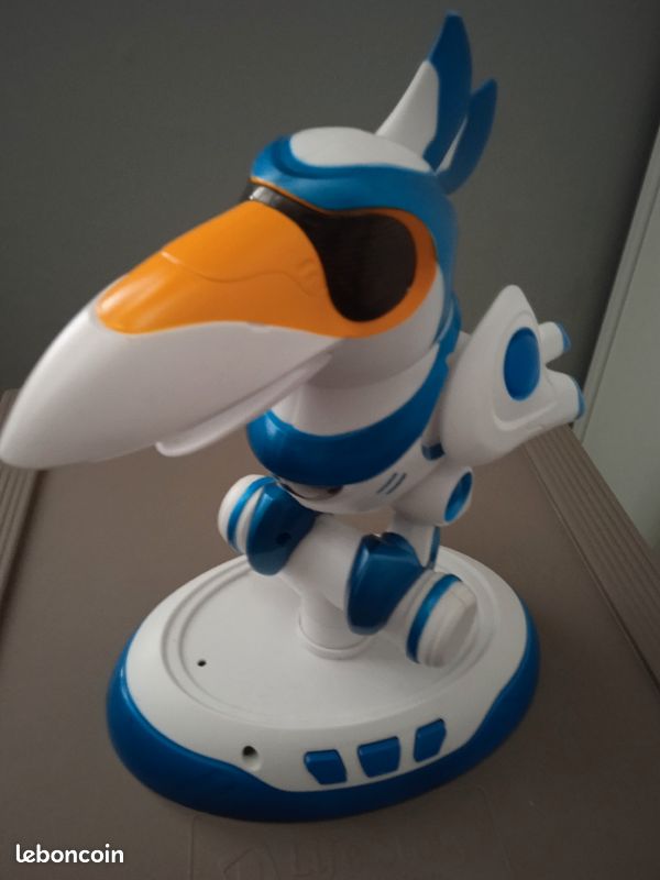 Robot Toukan (image 1)