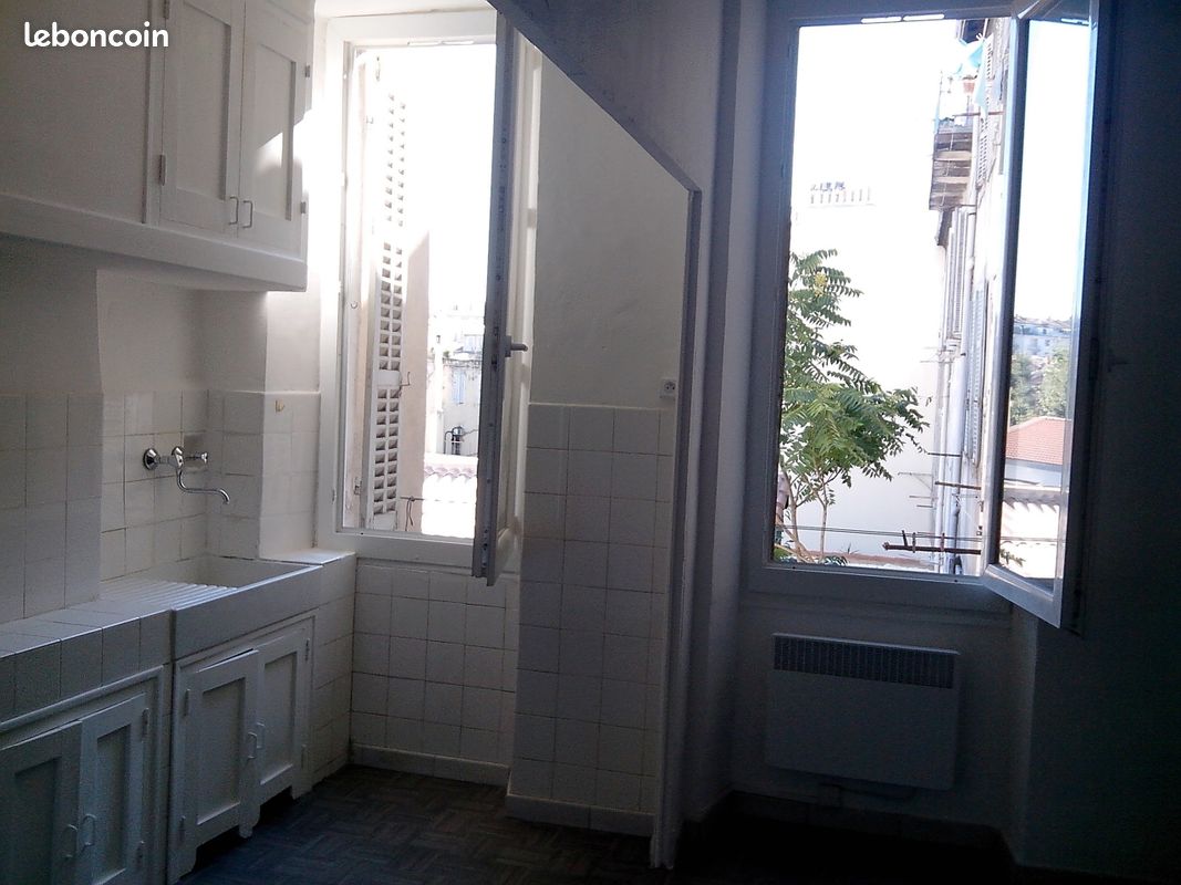 Appartement 1 pièce 29 m² · à Marseille · 29,3 m² · 68 000 €