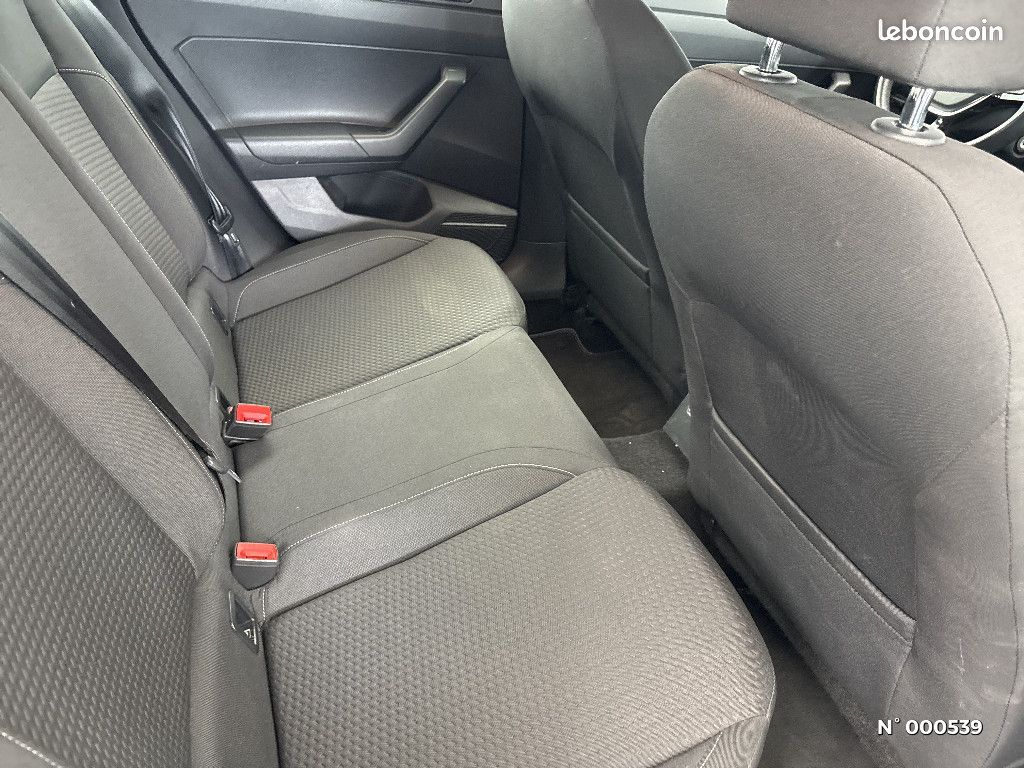 Volkswagen Polo 1.0 TSI 95 S&S BVM5 Connect (image 11)