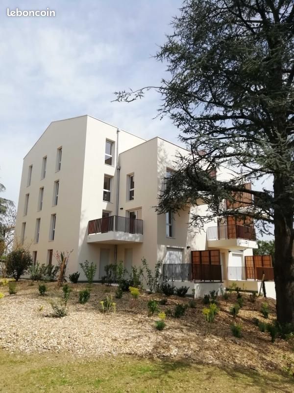 Appartement 3 pièces 65 m² · à Rillieux-la-Pape · 65 m² · 907 €/mois