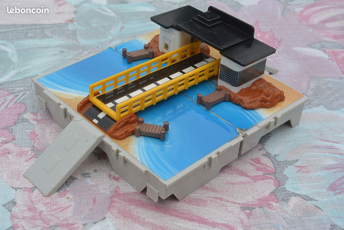 Gig La Ville Des Micro Machines - Galoob 1988 - Boîte à Outils Géante