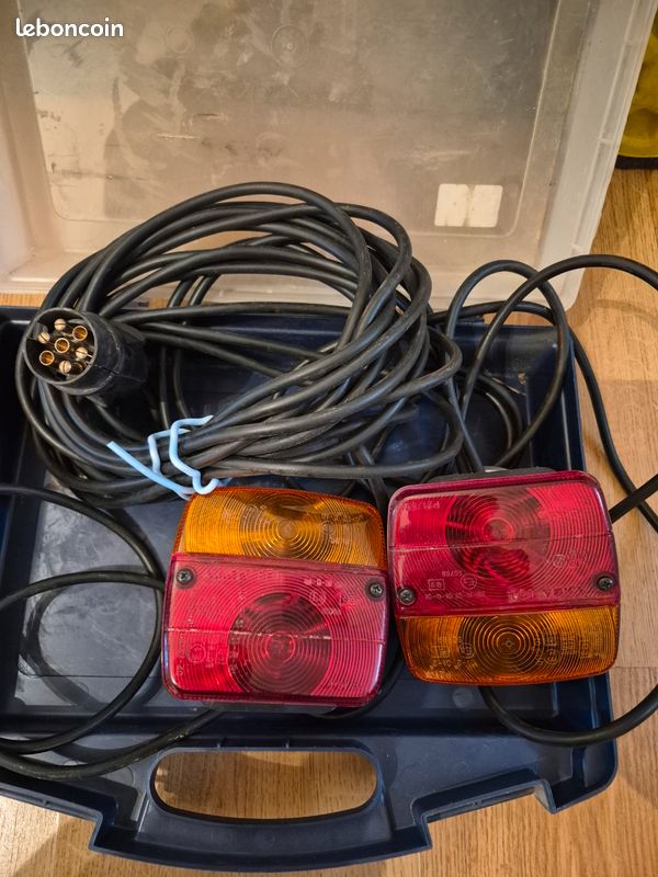 Lampes Magnétique pour Remorque (image 1)