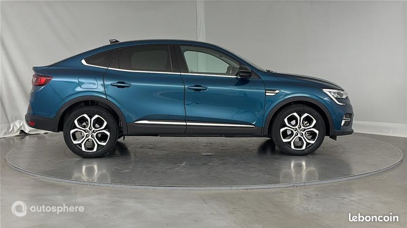 Renault Arkana 1.6 E-Tech hybride 145ch Techno -22 (image 4)