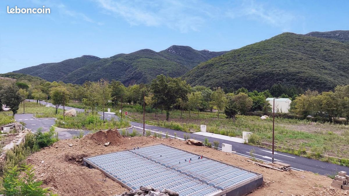 Terrain 704 m² Colombieres Sur Orb · à Colombières-sur-Orb · 108 000 €