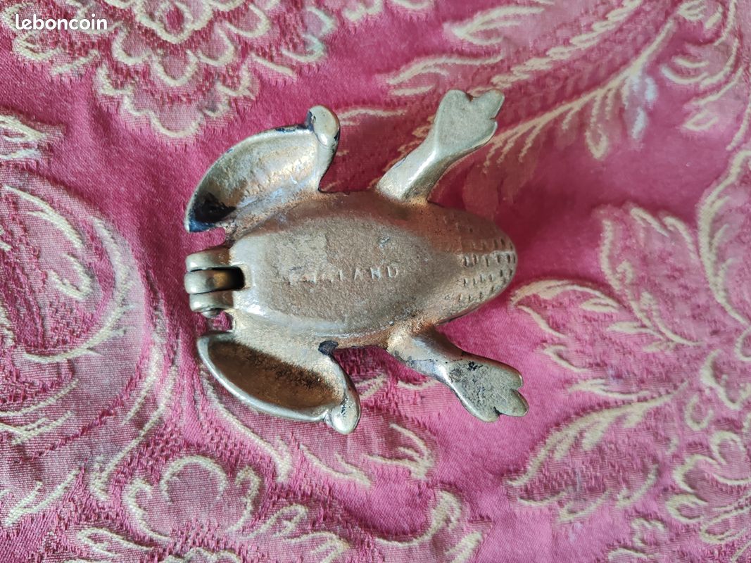 Cendrier Déco En Forme De Grenouille - Statue Résine Pour Bureau, Collection - Modèles A Et B