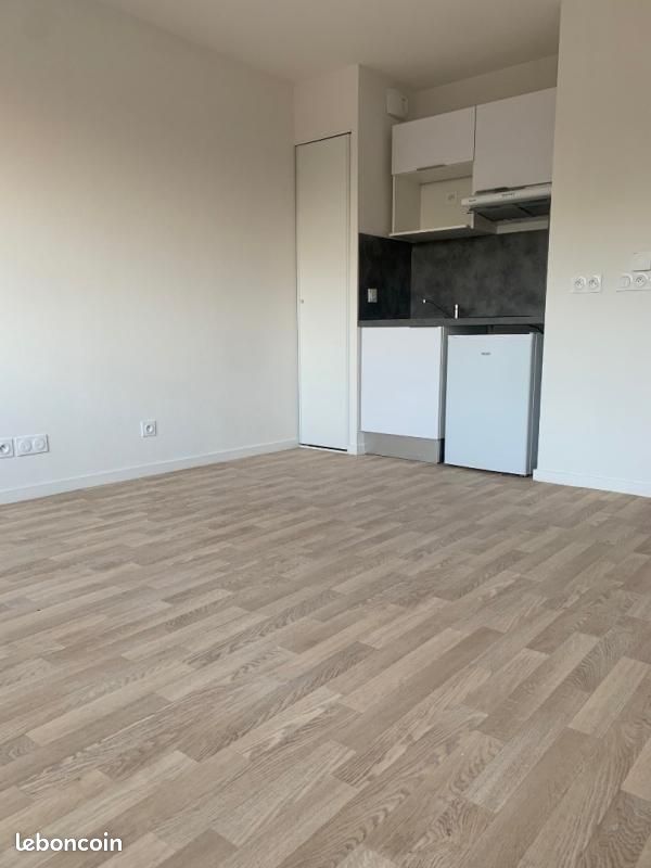 Appartement 1 pièce 28 m² · à Lormont · 28 m² · 578 €