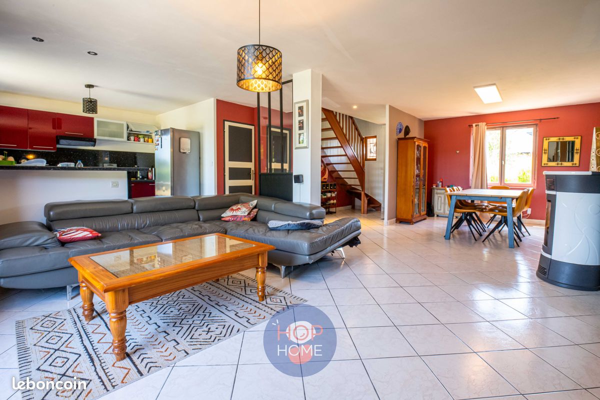 Maison 4 pièces 89 m² · à Lorgies · 89 m² · 297 000 €
