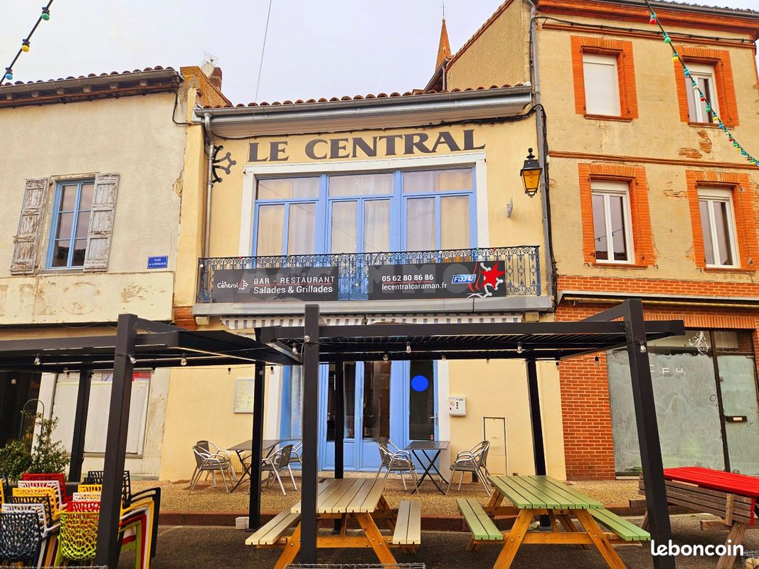 Immeuble 189 m² · à Caraman · 189 m² · 365 000 €