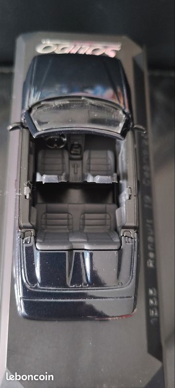 Minichamps 1:43 Renault 19 Cabriolé Año de construcción 1991 rojo