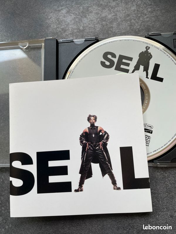 CD : Seal (image 1)