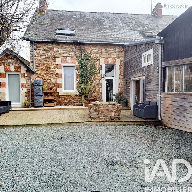 Maison 5 pièces 178 m² · à Saint-Gildas-des-Bois · 178 m² · 289 000 €