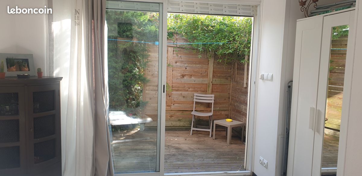 Appartement 1 pièce 28 m² · à Floirac · 28 m² · 650 €/mois