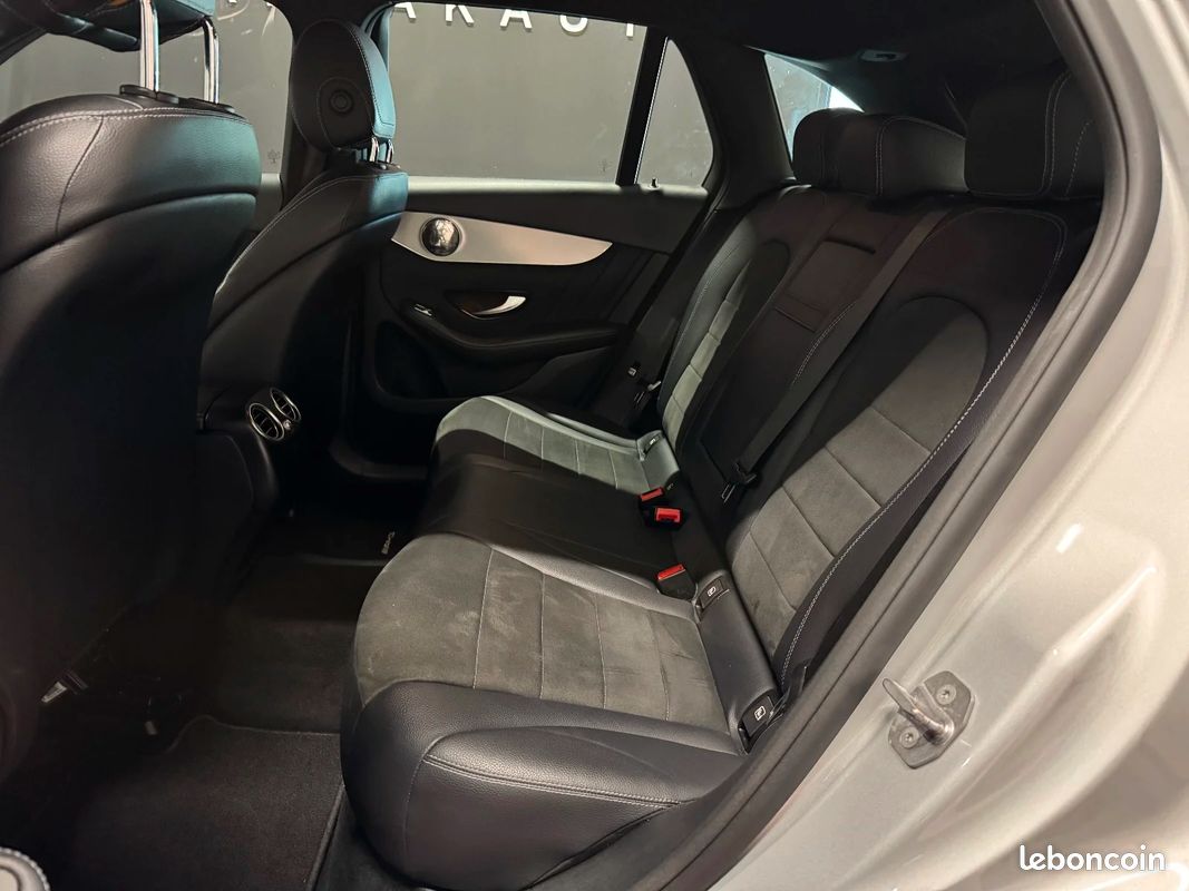 MERCEDES GLC 220 d 9G-Tronic 4Matic Sportline / SUIVI ENTRETIEN / PACK AMG / ATTELAGE / GARANTIE 12 MOIS (image 11)
