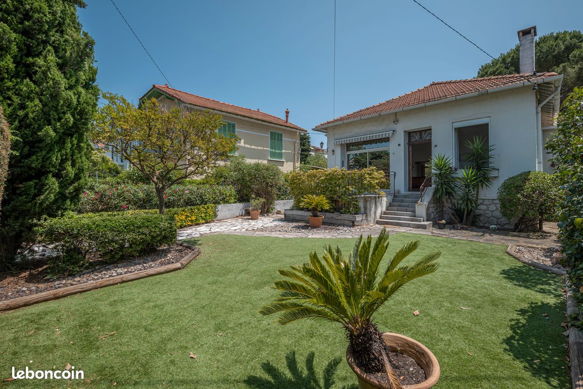 Maison 7 pièces 177 m² · à Marseille · 177 m² · 670 000 €