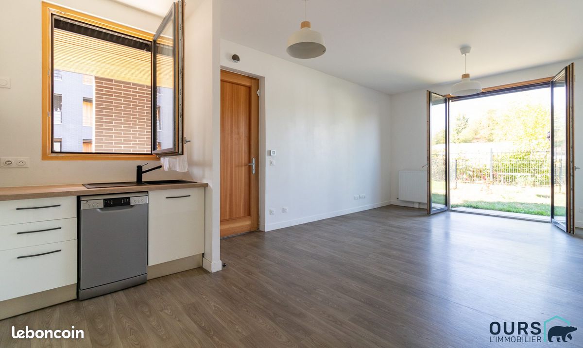 Appartement 3 pièces 57 m² · à Saint-Denis · 57 m² · 255 000 €