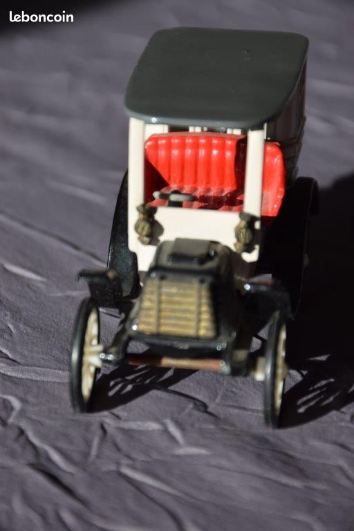 1896 Panhard et Levassor Wagonette - Revs Institute
