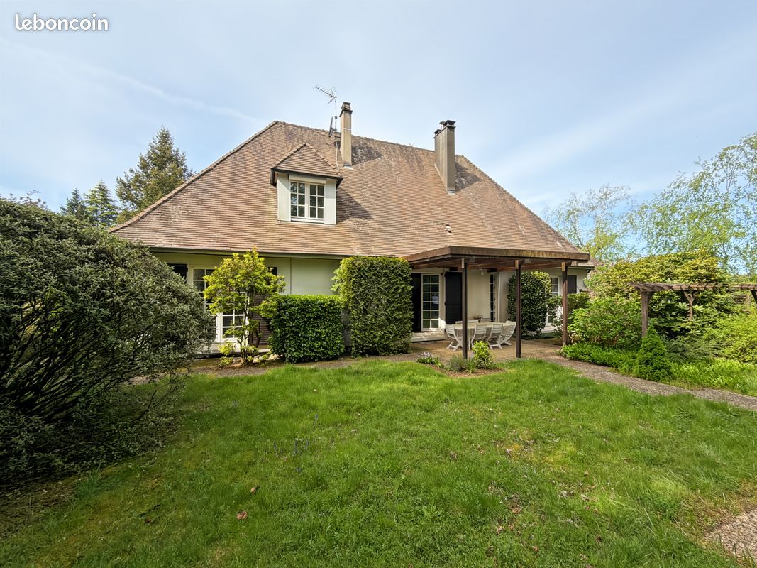 Maison 7 pièces 184 m² · à Tulle · 184 m² · 179 000 €