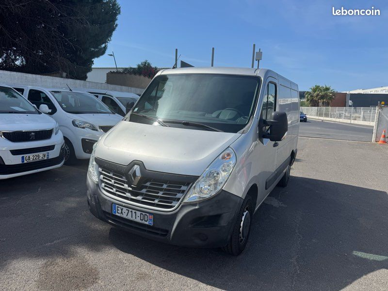 Renault l1h1 dci 110 ch confort (image 3)
